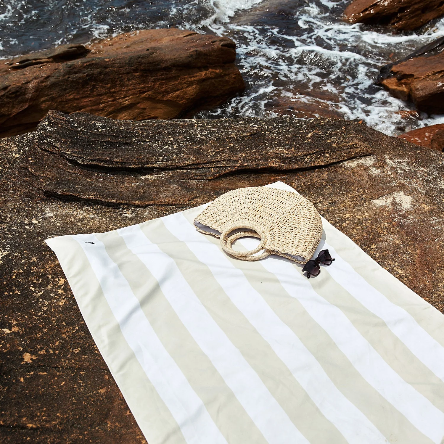 Dock & Bay Quick Dry Towel - Bora Bora Beige - Image 5