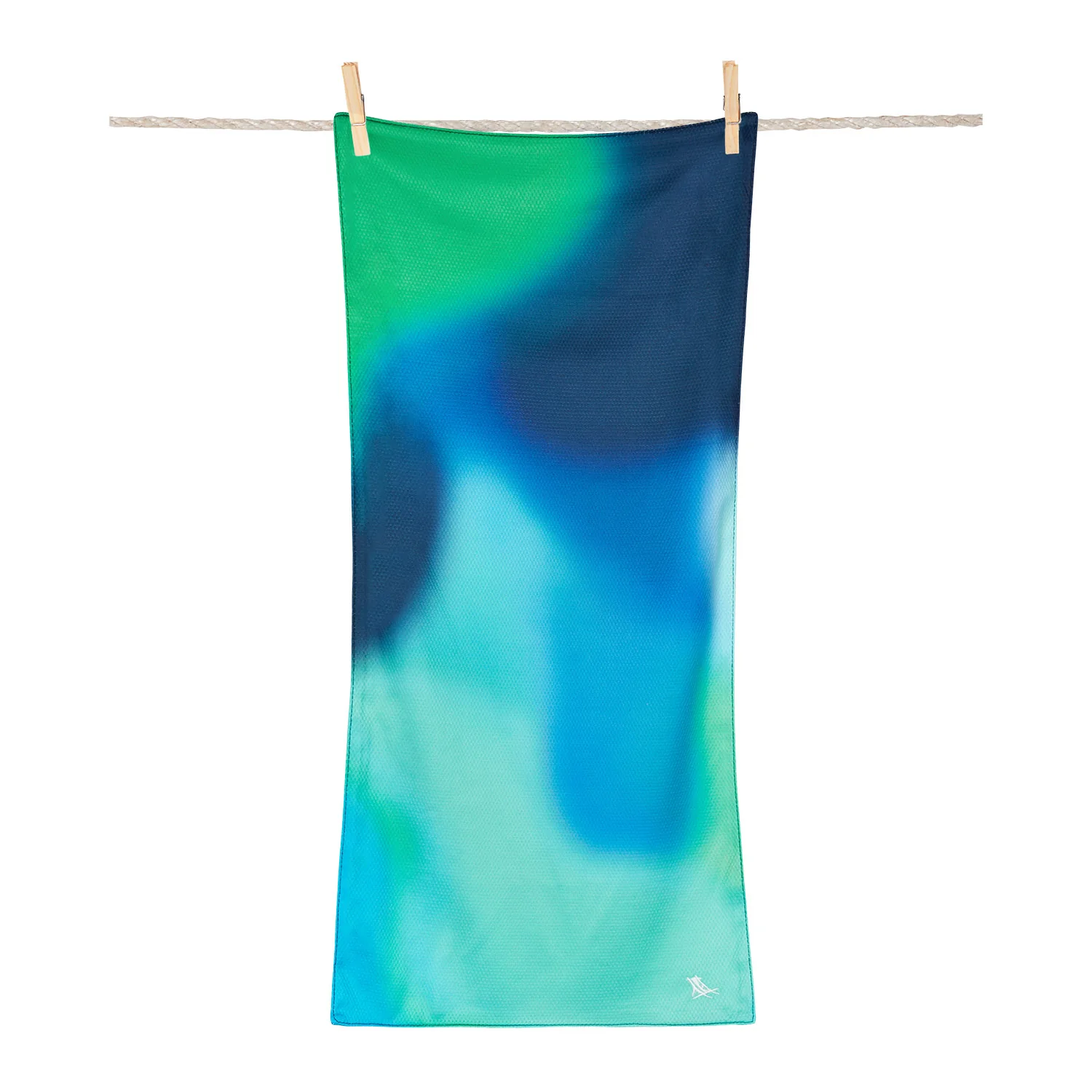 Dock & Bay Cooling Gym Towel - Midnight Moves - Image 4