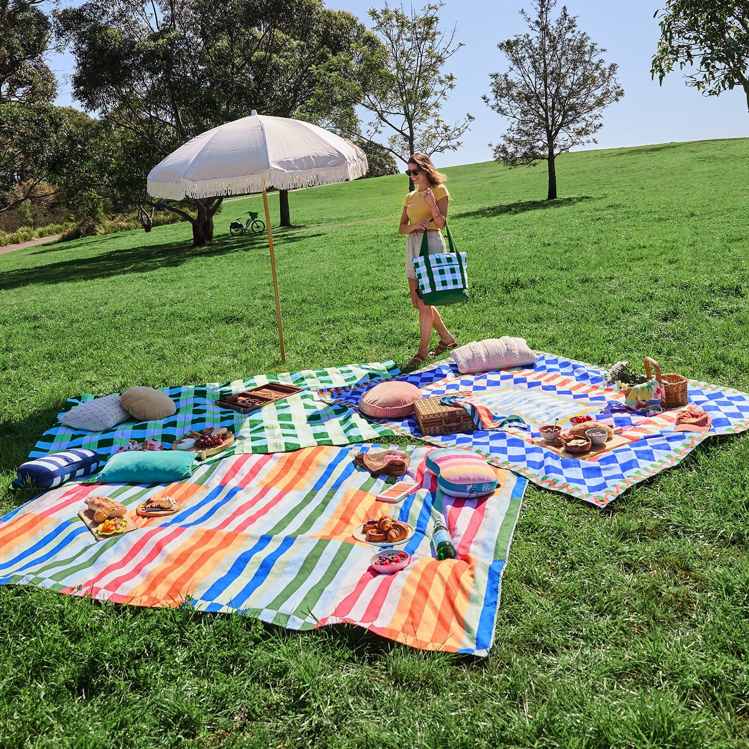 Dock & Bay Picnic Blanket - Sugar Sorbet - Image 9