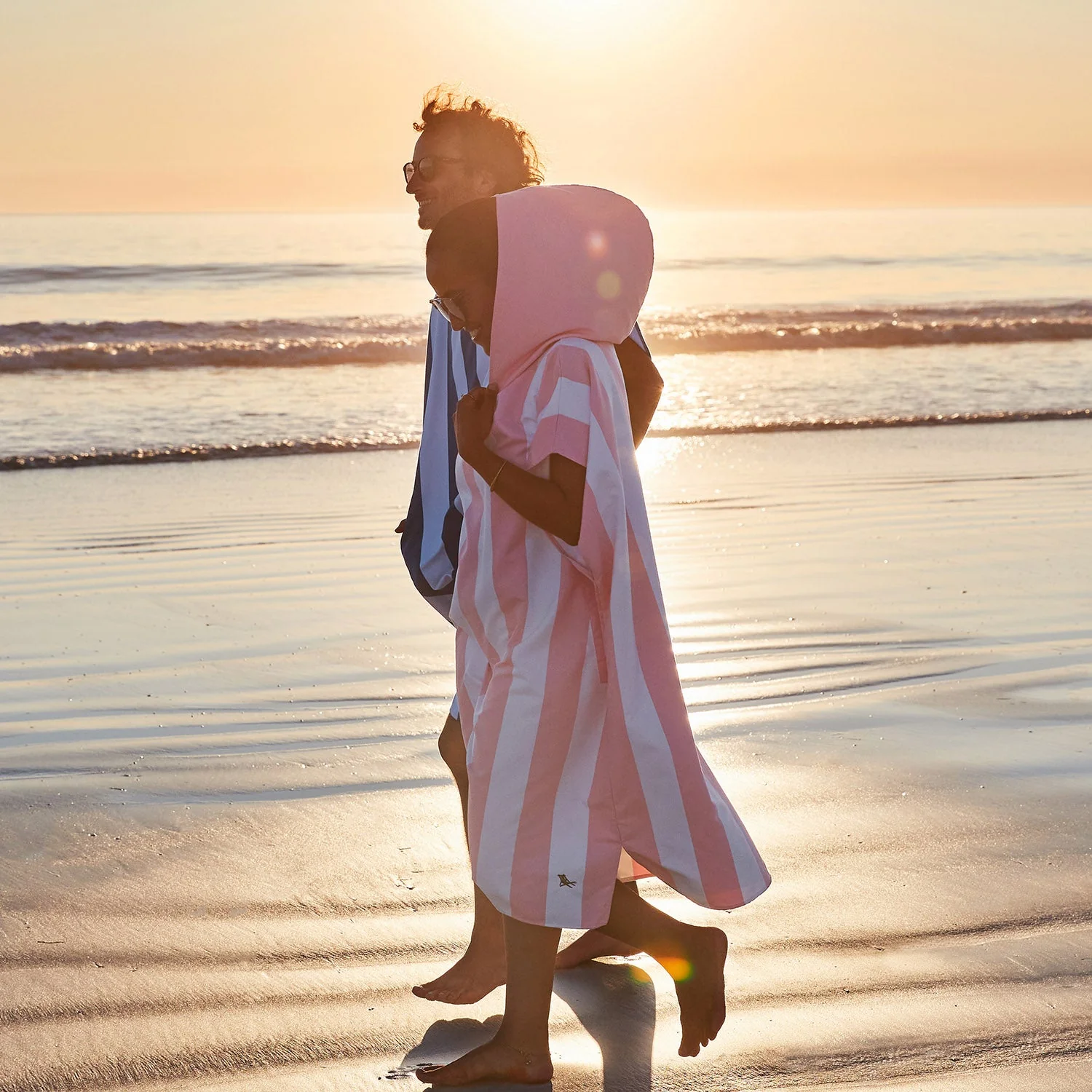 Dock & Bay Poncho - Adults - Malibu Pink - Image 4