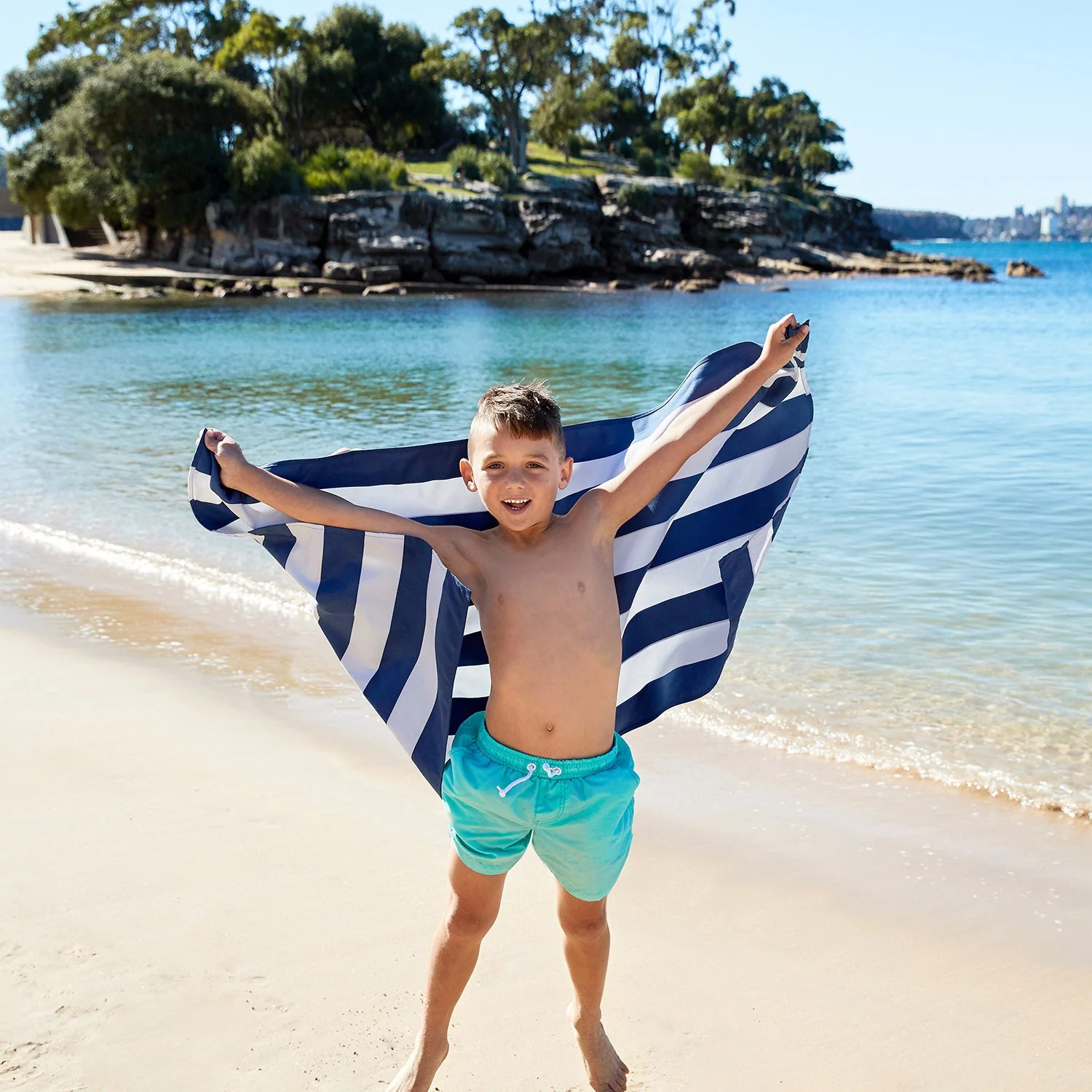Dock & Bay Kids Beach Towel - Image 4