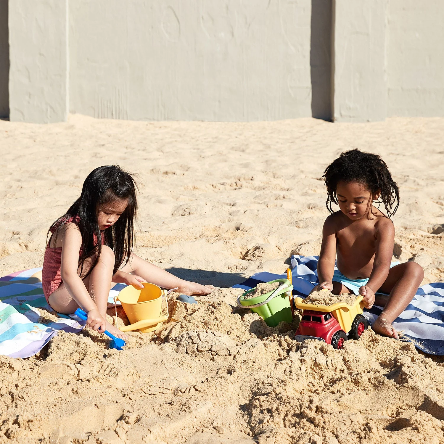 Dock & Bay Kids Beach Towel - Image 7